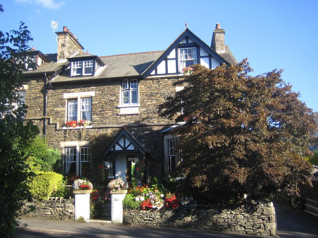 Denehurst Guest House Уиндермер Екстериор снимка