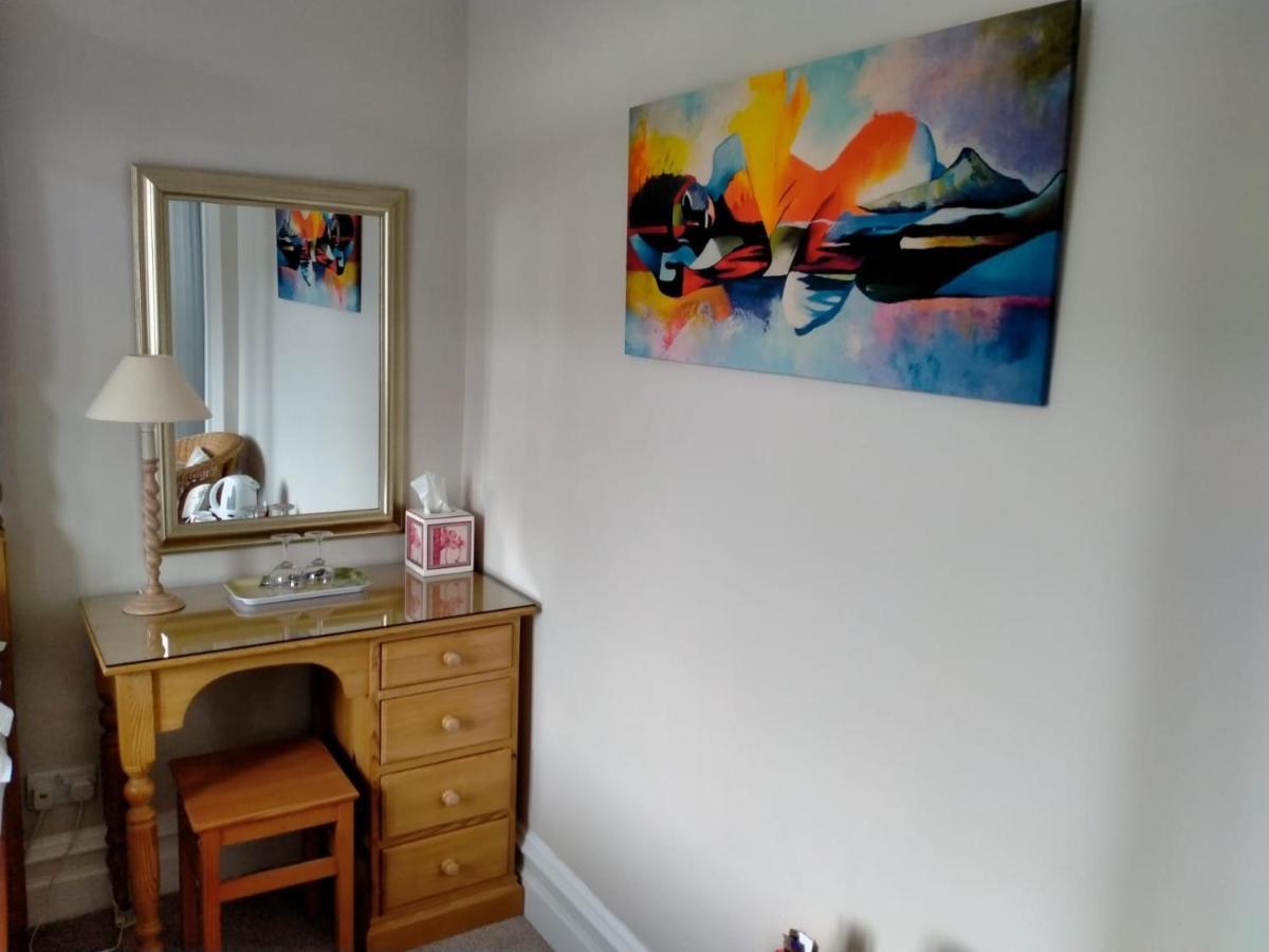 Denehurst Guest House Уиндермер Екстериор снимка